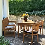 Casa-philipp, Mediterrane, Lichtdurchflutete, Stilvolle Ruhe-oase, Ebenerdig, Mit Garten, Terrasse, Grill Und Sauna Im Naturparadies Fraenkische Schweiz * Unterleinleiter